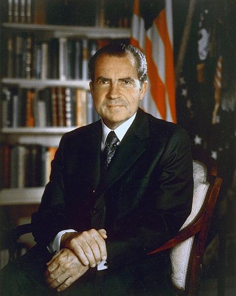 479px-Nixon_30-0316a.jpg